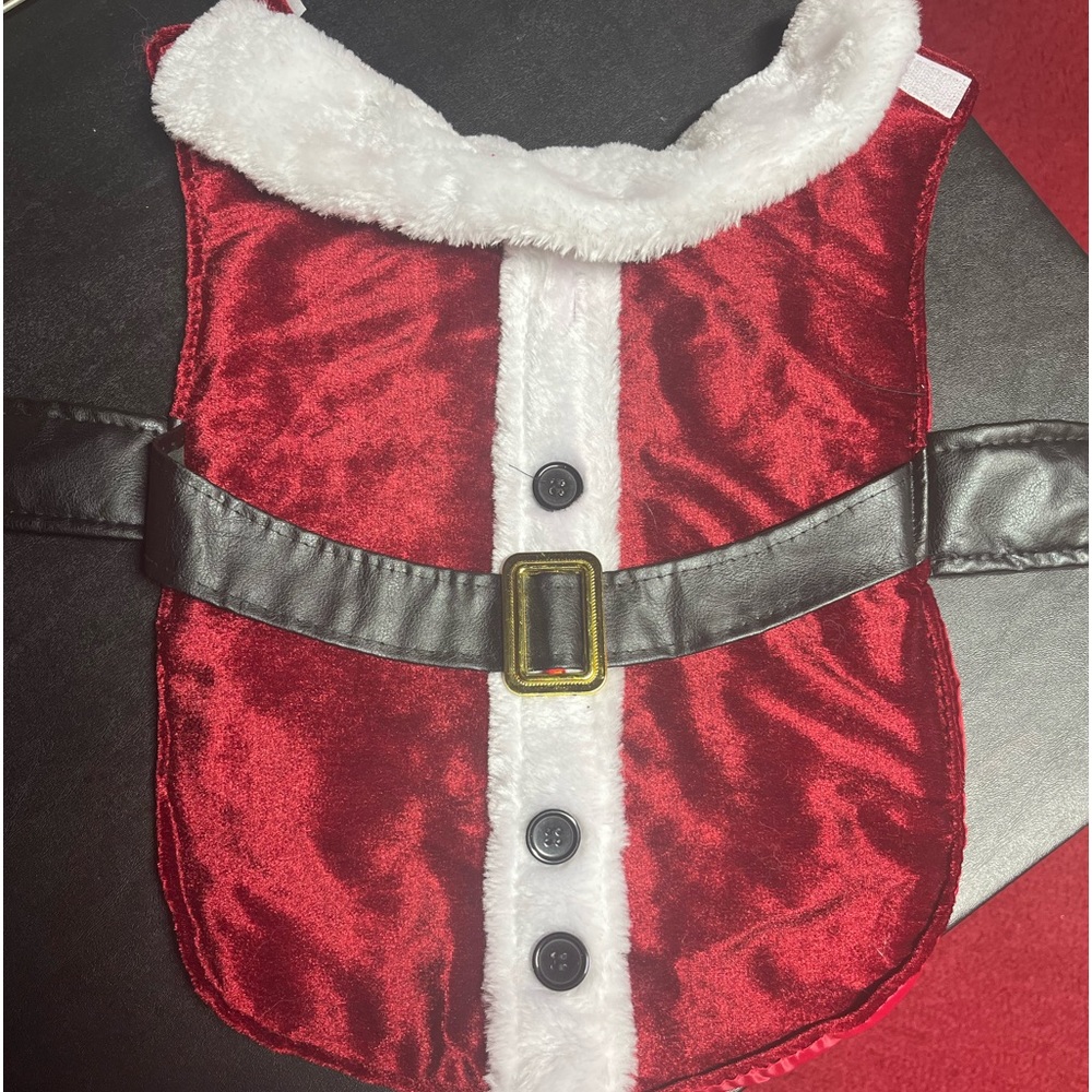 Santa dog sweater NWOT